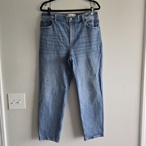 Abercrombie & Fitch The Mom High Rise Jeans 31/12 - Picture 1 of 5